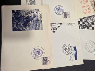 Lote de más de 100 sobres postales con sellos