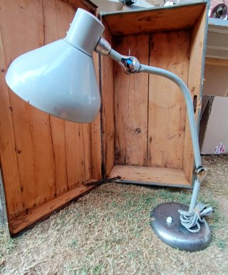 Lámpara flexo metálica gris