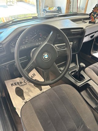 BMW E30 318i 115cv 1986