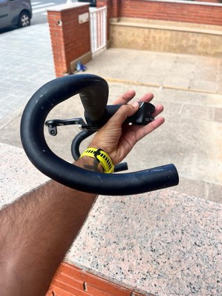 Manillar Syncros 42 con potencia 90mm + soporteGPS