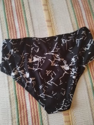 Cueca de banho senhora preta e branca