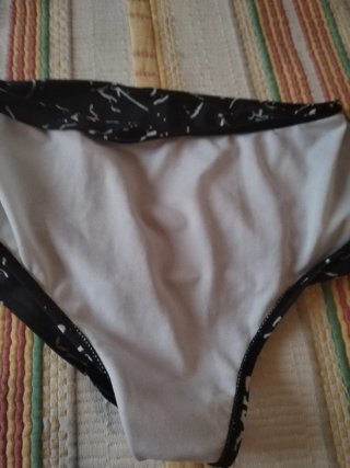 Cueca de banho senhora preta e branca