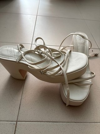 Sandalias Zara Tacon Blanco Talla 39