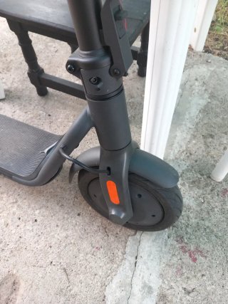 Patinete Navee V40i