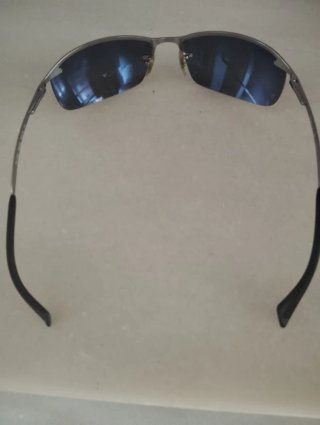 Gafas de sol Ray-Ban plateadas y negras