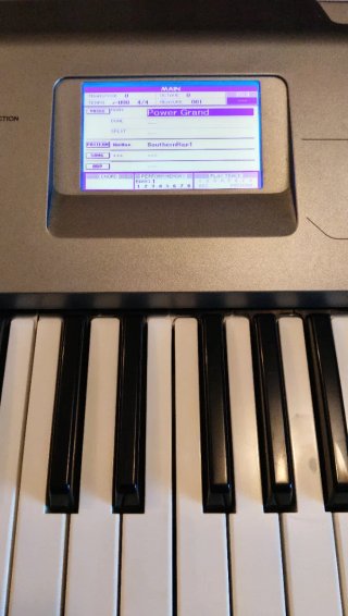 Sintetizador Yamaha MM6