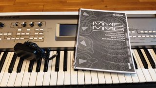 Sintetizador Yamaha MM6