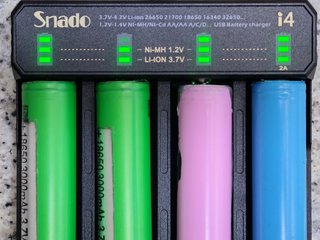 Cargador Pilas Snado i4 USB