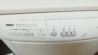 Secadora Zanussi Condenser Dryer