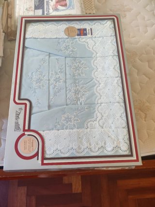 Juego de sábanas vintage beige