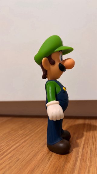 Figura Luigi Articulada Super Mario Nintendo
