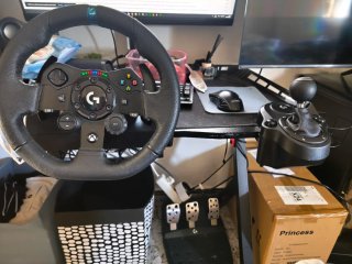 Volante y Palanca Logitech G923