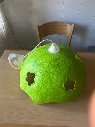 Lámpara infantil. Pieza de artesanía.