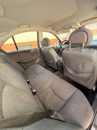 Mercedes-Benz Clase C 2003