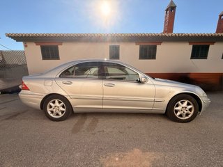 Mercedes-Benz Clase C 2003