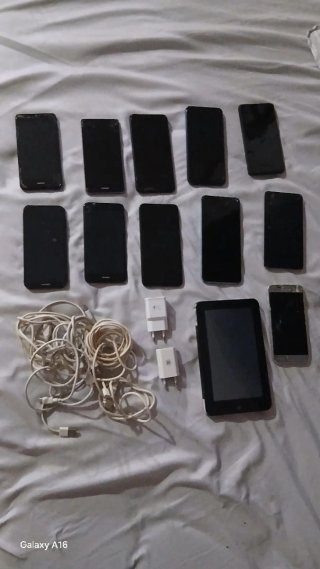 Piezas móviles y tablet