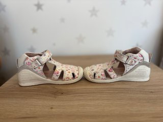 Sandalias Biomecanics Talla 22