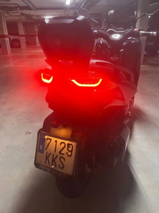 Yamaha Xmax 300 2018 Negra