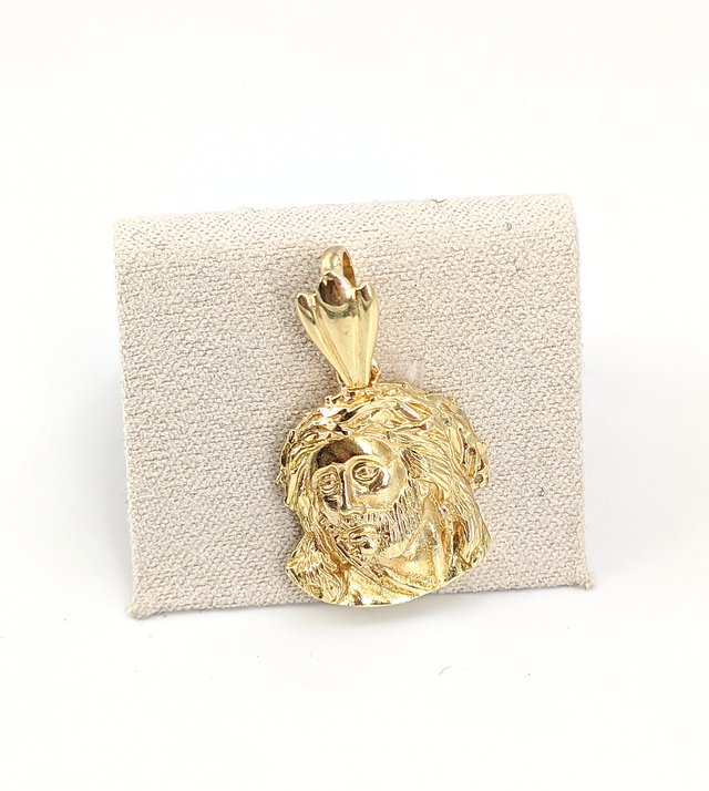 Colgante Cara Cristo de oro de 18k, 5.66 g.
