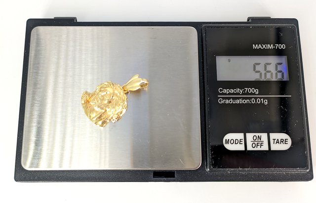 Colgante Cara Cristo de oro de 18k, 5.66 g.