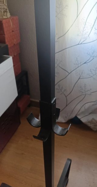 Perchero de pie negro Ikea