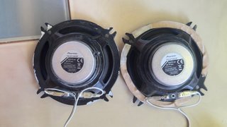 Altavoces Pioneer Negros