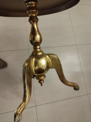 Tavolino in ferro dorato
