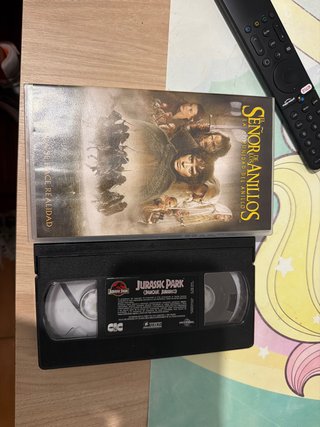 VHS El Señor de los Anillos y Jurassic Park