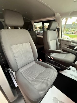 Volkswagen Transporter Kombi TDI 150cv 4 Motion