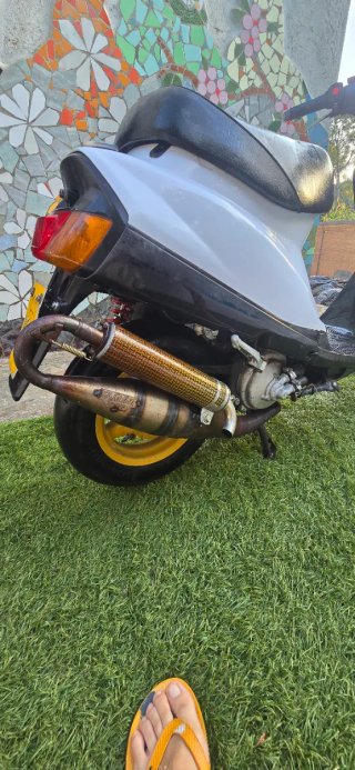 Yamaha Jog 49cc con motor Sonic