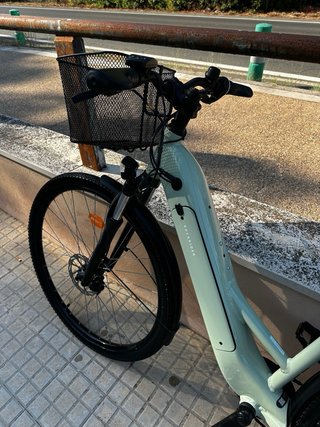 Bicicleta eléctrica verde agua Talla S/M