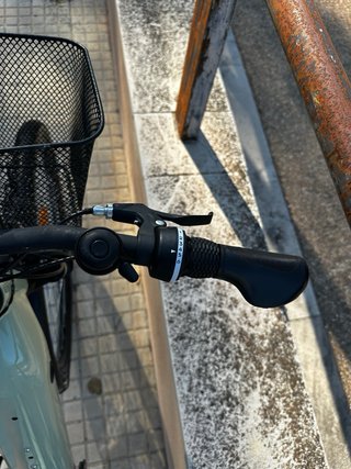 Bicicleta eléctrica verde agua Talla S/M
