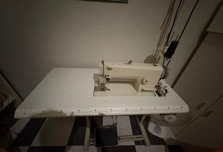 Máquina de coser industrial