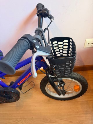 Bicicleta Conor 14” con casco