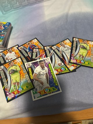 Lote cromos Adrenalyn varias temporadas unos 200