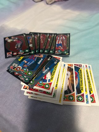 Lote cromos Adrenalyn varias temporadas unos 200