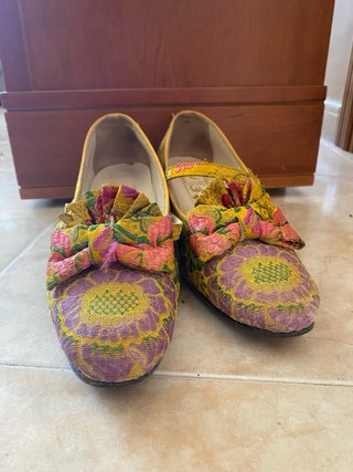 Traje de Fallera Completo con Cancán y Zapatos