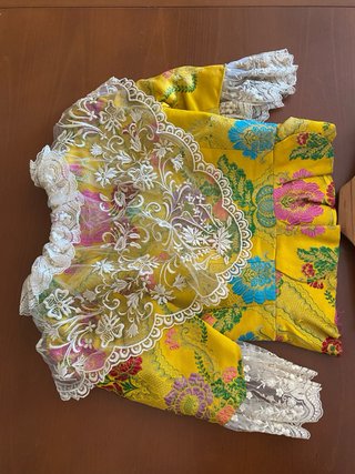 Traje de Fallera Completo con Cancán y Zapatos