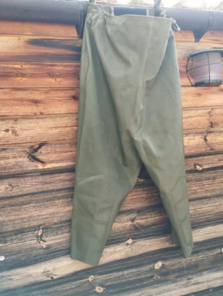 Pantalones de agua verdes