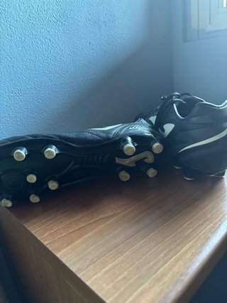 Scarpe da calcio Joma Aguila
