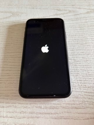 iPhone XR Apple