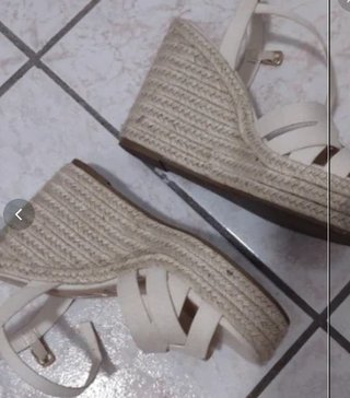 Sandalias cuña beige talla 36
