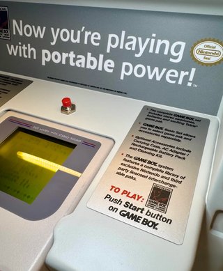 Soporte Game Boy Color
