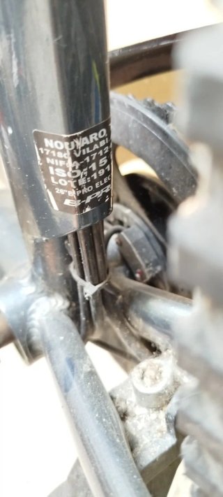 Bicicleta Eléctrica Negra