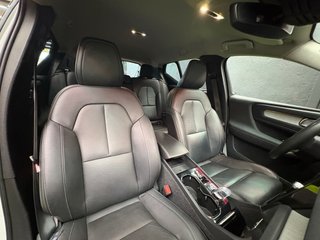 Volvo XC40 2021 1.5 262cv