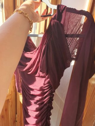 Vestido largo burdeos drapeado