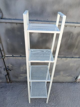 Estantería metálica.Recogida en Ugena