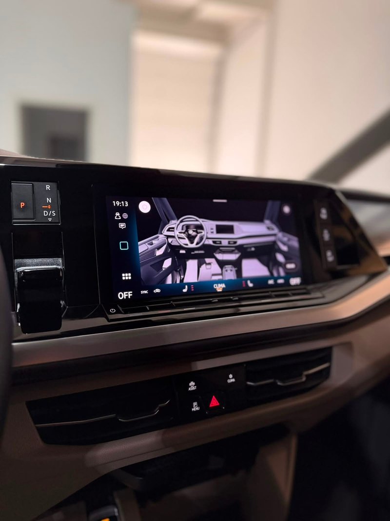 Volkswagen Multivan 2025, foto 10
