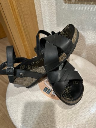 Sandali con zeppa neri
