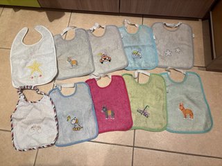 Baberos de Rizo con Goma